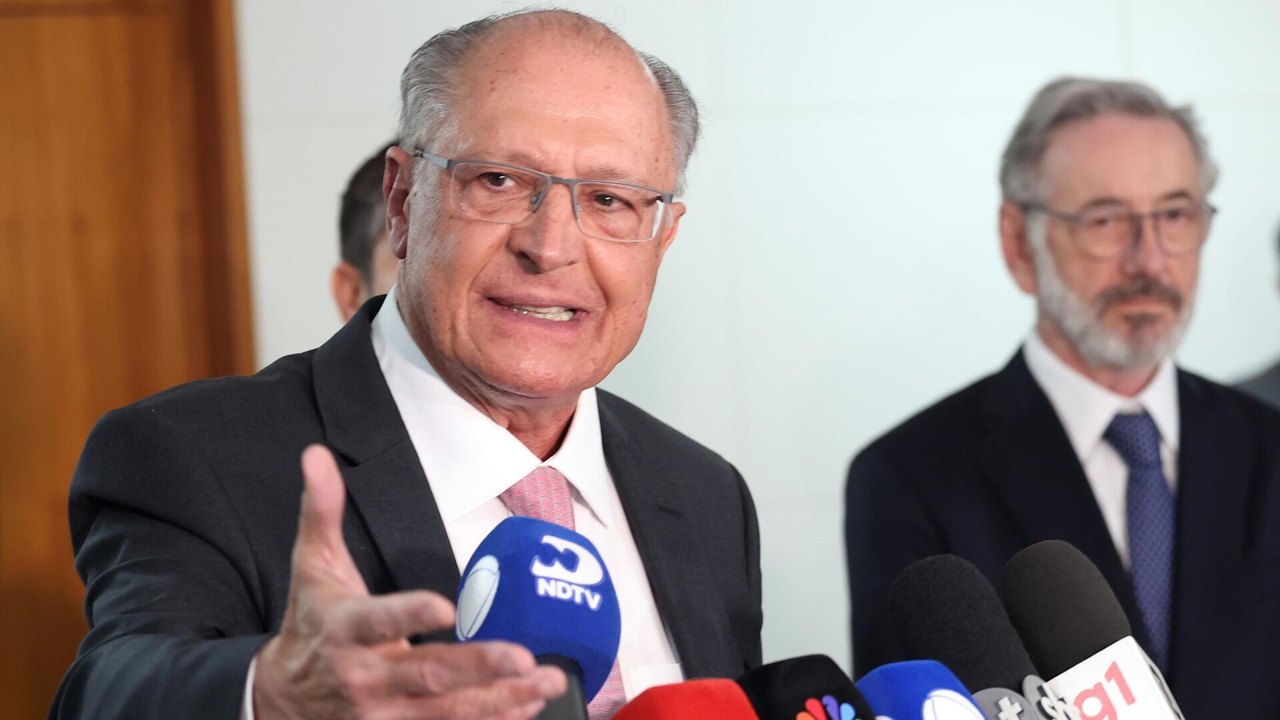 'Negociação não terminou hoje, ela começa hoje', afirma Alckmin sobre tarifas dos EUA