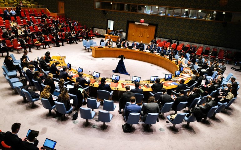 Conselho de Segurança da ONU se reúne neste domingo para discutir ataque do Irã a Israel