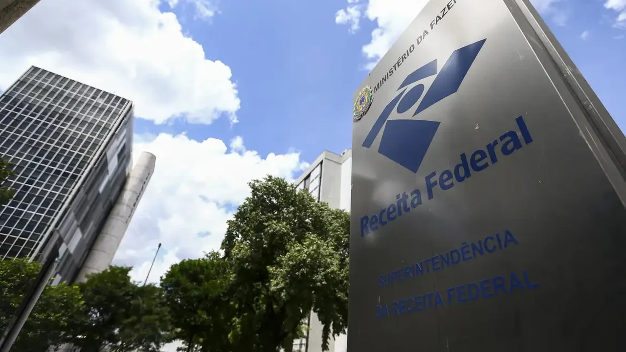 Arrecadação em julho soma R$ 254,221 bilhões, mostra Receita Federal