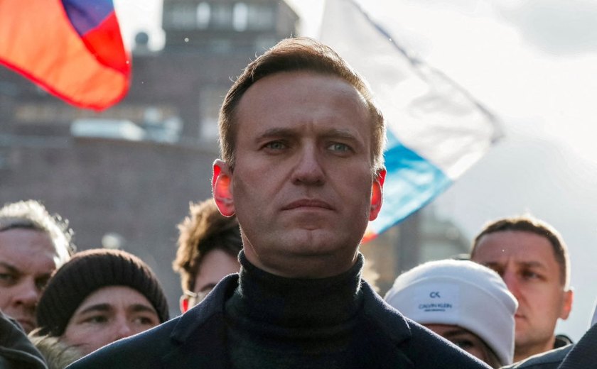 Opositor russo Navalny diz que está 'bem' após transferência para colônia penal no Ártico