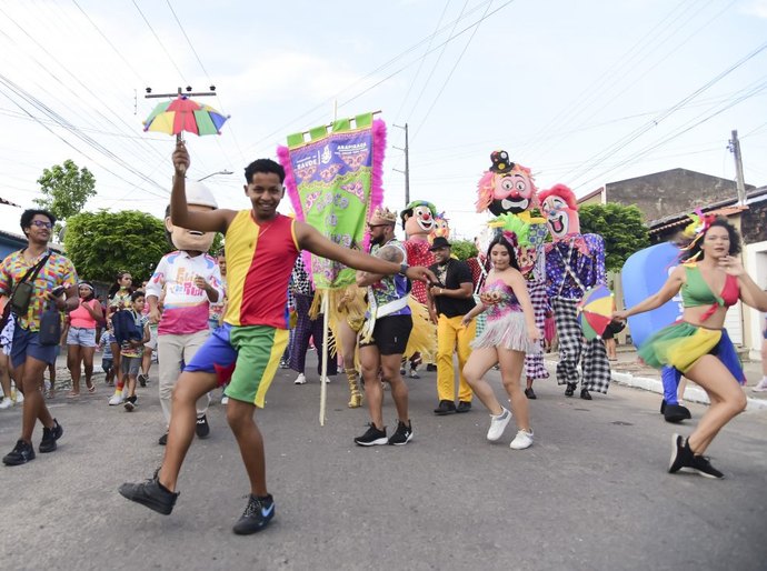 Folia de Rua define ordem do desfile de blocos para o sábado (31), em Arapiraca