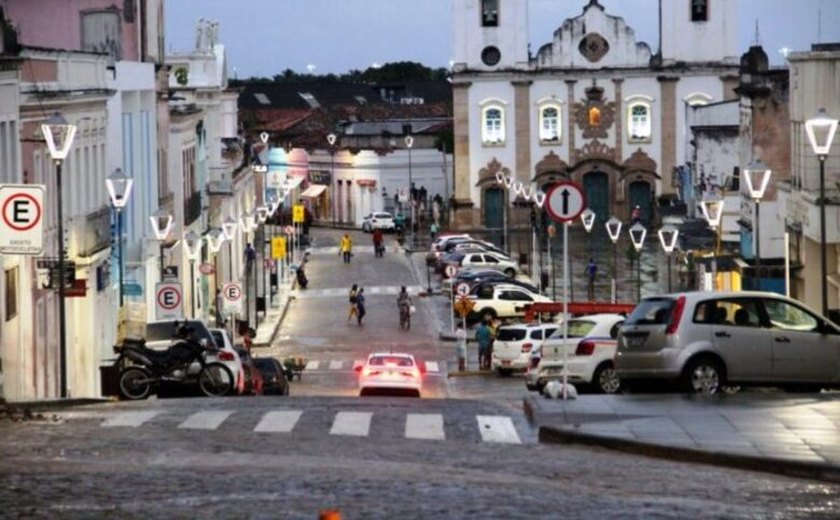 Comércio de Penedo adere às promoções da Semana Brasil