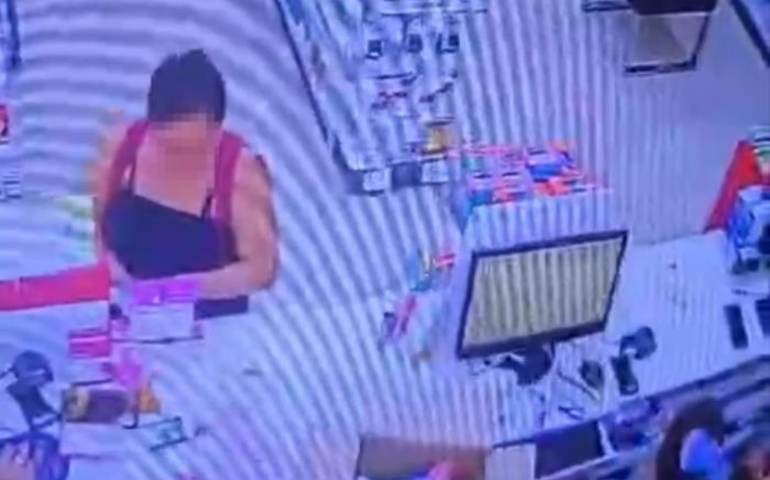 Mulher é presa em flagrante por furto de carteira em farmácia de Maceió