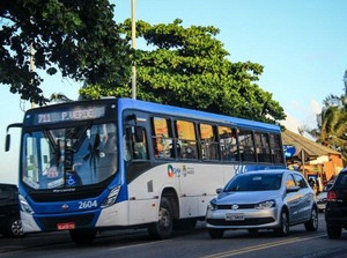 Itinerário de ônibus será alterado durante obra de saneamento na área de Jaraguá