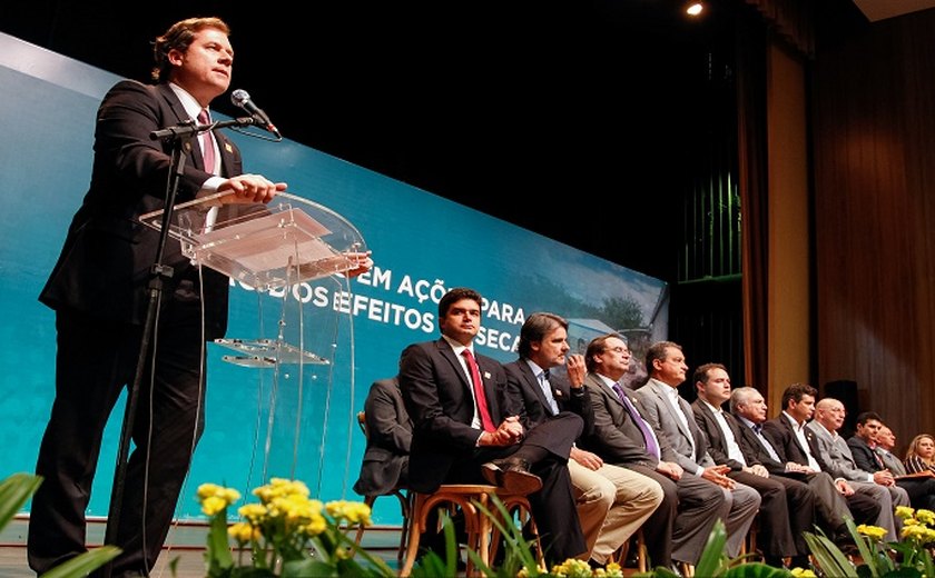 Ministro Marx Beltrão participa de evento em AL para anunciar ações de combate à seca