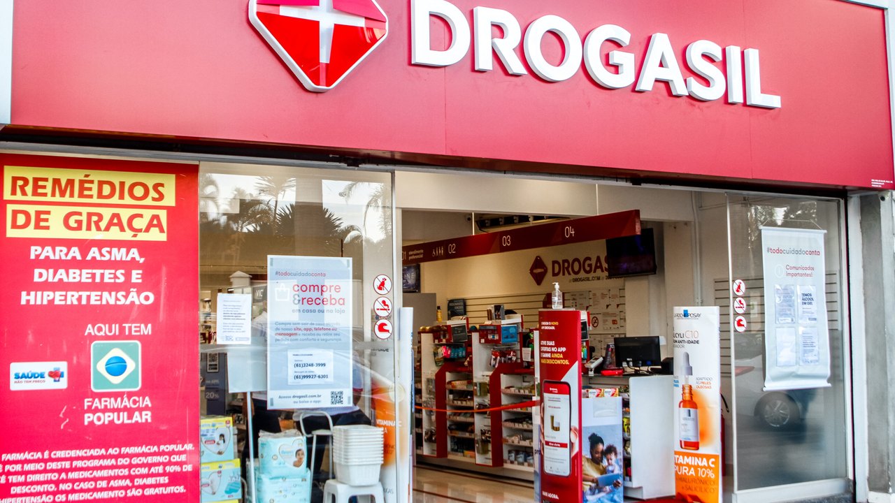Raia Drogasil tem lucro líquido de R$ 363,2 mi no 2º trimestre, queda de 2,4%