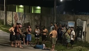 Homem é baleado na frente de escola em Aracaju