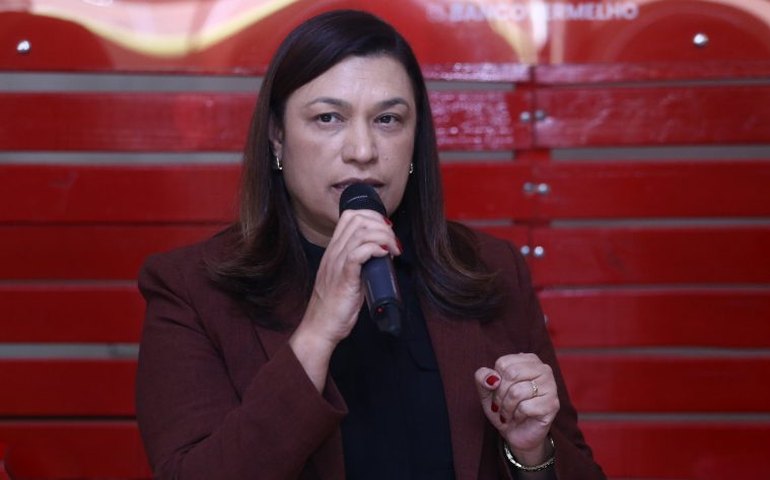 Comissão aprova proposta que garante alfabetização até o 2º ano do ensino fundamental