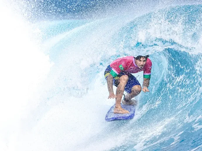 Gabriel Medina retorna ao Circuito Mundial de Surfe em 2026