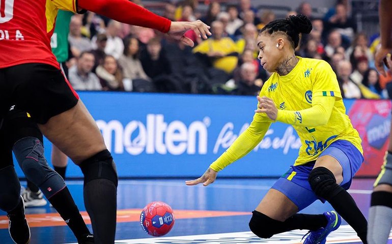 Brasil avança para as quartas de final no Mundial de handebol feminino