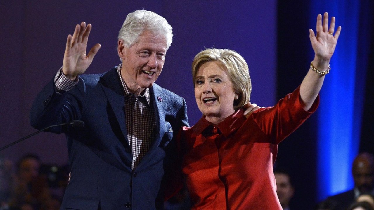 Bill e Hillary Clinton chegam ao Capitólio para posse de Trump; Pence confirma ida