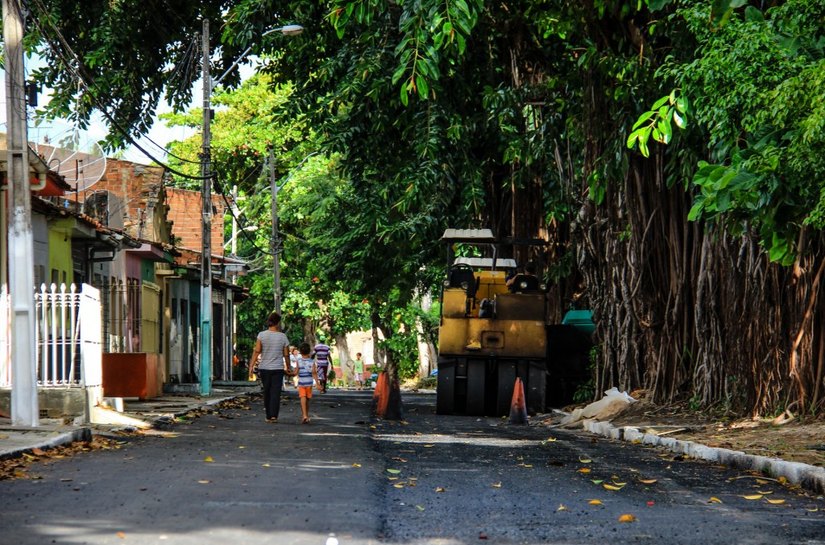 Prefeitura de Maceió realiza obra de recapeamento em Bebedouro