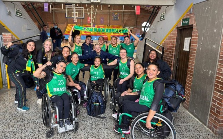 Seleção feminina avança às quartas da Copa América de basquete em CR