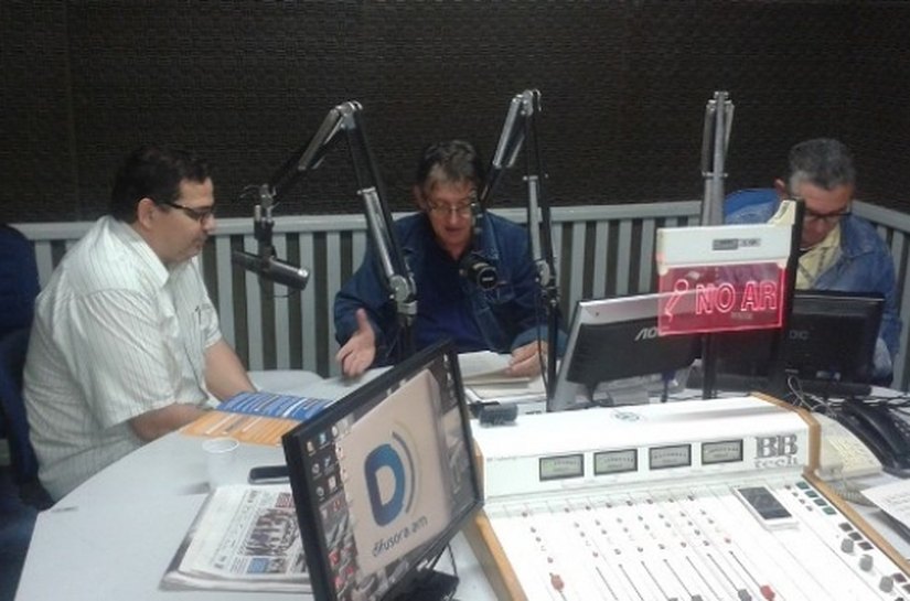 Secom reúne profissionais do Estado em homenagem ao mês do radialista