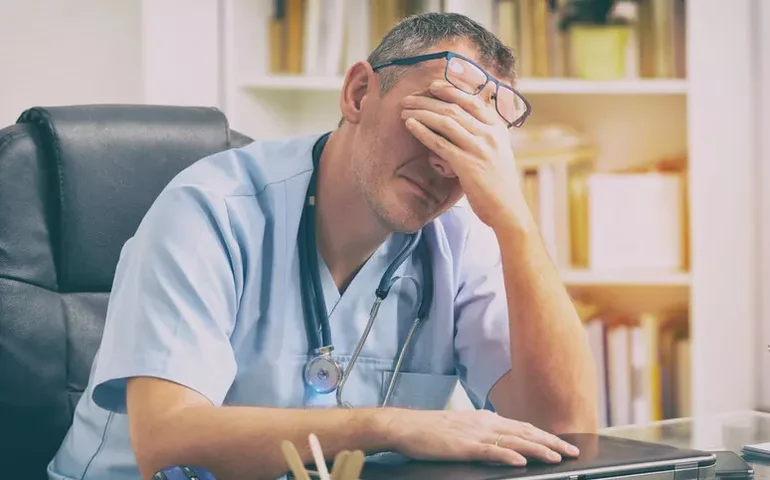 Estudo descobre como depressão reduz atividade dos neurônios