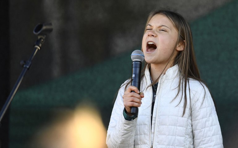 Ativista ambiental Greta Thunberg é acusada por perturbar ordem em Londres