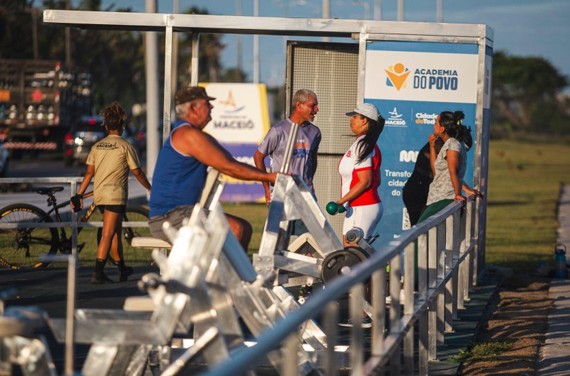 Prefeitura promove bem-estar com atividades esportivas em Maceió