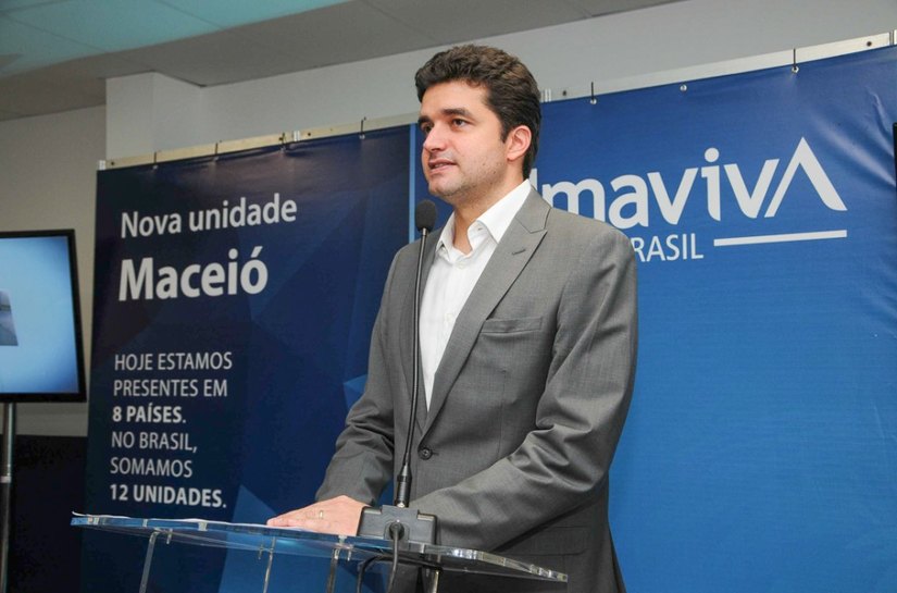Prefeitura anuncia 1.500 novas vagas de emprego em Maceió