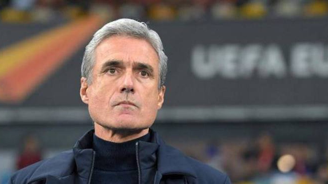 Lage, Castro, Vitor Pereira... técnicos portugueses exageram ou torcida brasileira é muito agressiva?