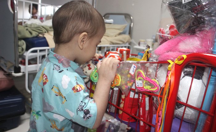 Santa Casa Farol recebe ação voluntária na oncopediatria Santa Casa Farol recebe ação voluntária na oncopediatria