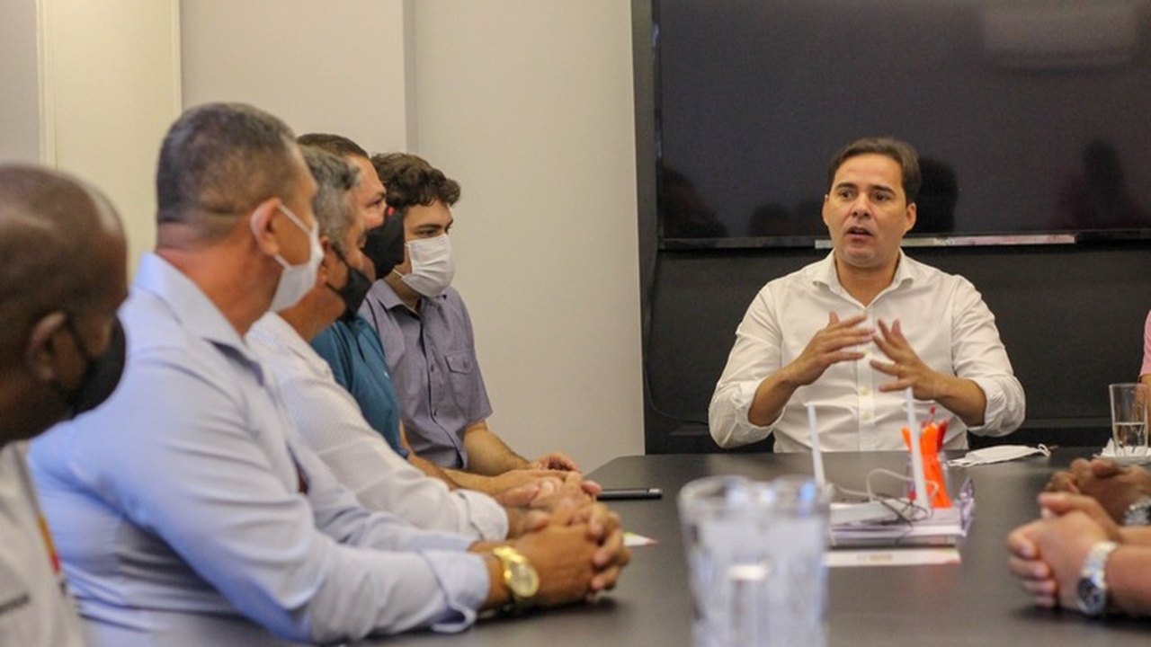 Secretário Kelmann Vieira se reúne com supervisores do Sistema Socioeducativo
