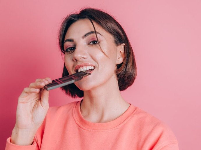 Chocolate e visão: o que é mito e o que a ciência já descobriu