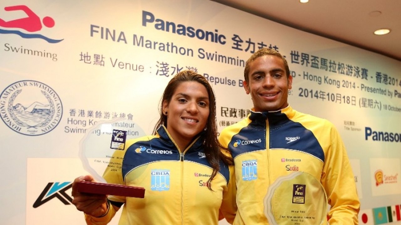 Allan do Carmo e Ana Marcela conquistam Copa do Mundo de maratonas aquáticas