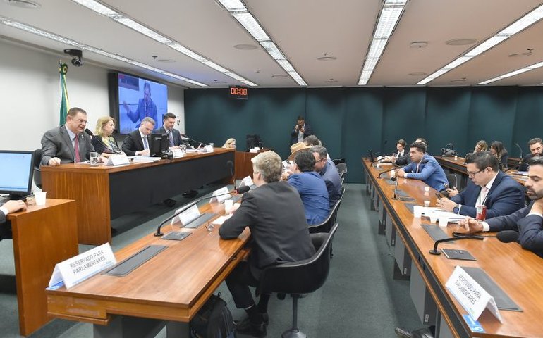 Conselho de Ética avança na oitiva de testemunhas sobre ocupação do Plenário