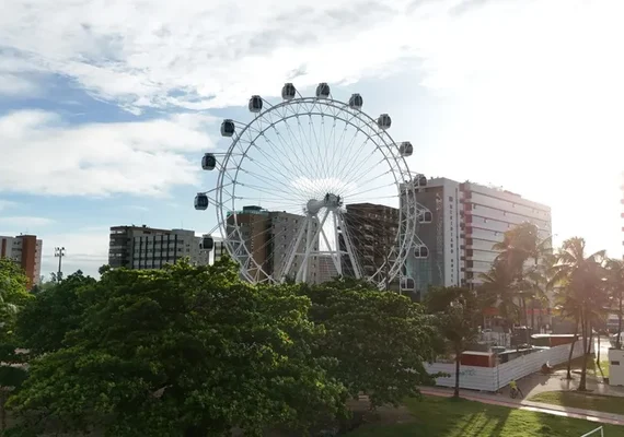 Veja o que falta para a roda-gigante de Maceió ser inaugurada