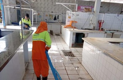 Depois do Mutirão de limpeza, mercado e feirinha do Jacintinho retomam funcionamento nesta terça-feira (25)