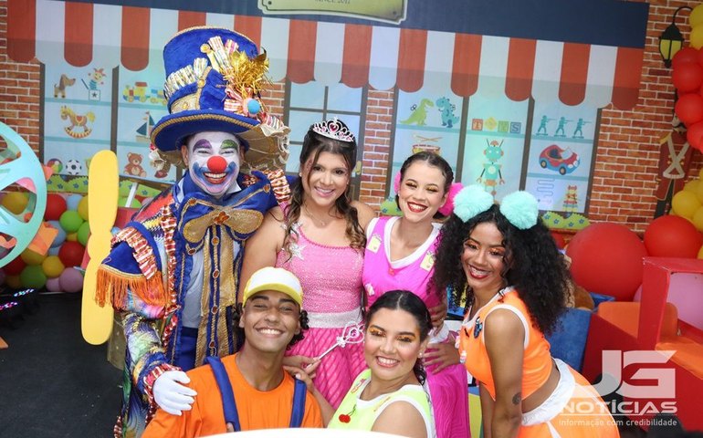 Prefeita Marcela Gomes promove grande festa para comemorar o dia das crianças em Novo Lino