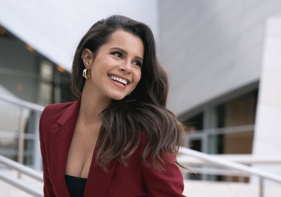Ex-atriz de 'Chiquititas' chora ao revelar dificuldades nos Estados Unidos