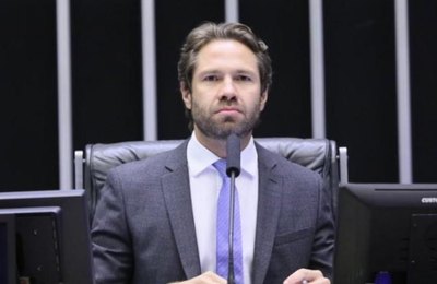 Pedro Vilela ressalta aprovação de PL que retoma obras de creches e escolas