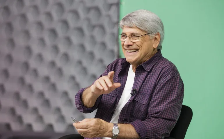 Sérgio Chapelin chega aos 85 anos longe dos holofotes e da TV