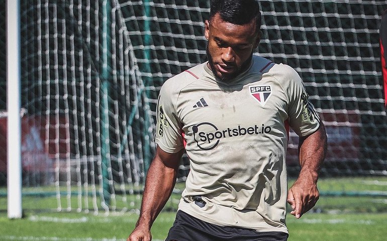 Pablo Maia não treina e deve desfalcar São Paulo no clássico com o Santos