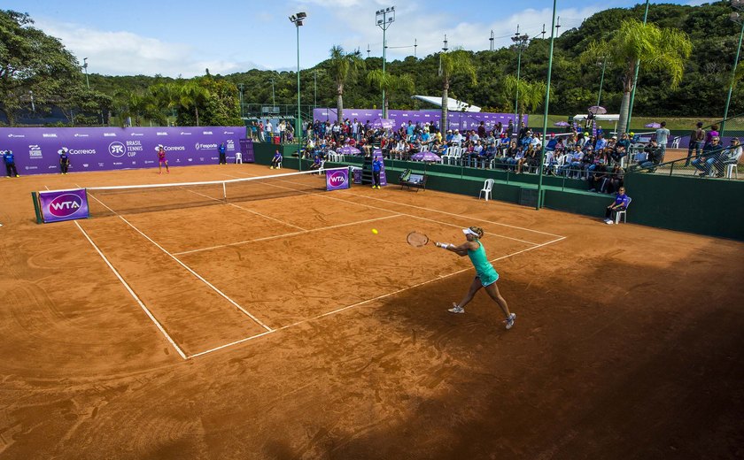Nanda e favoritas estreiam no Brasil Tennis Cup nesta segunda