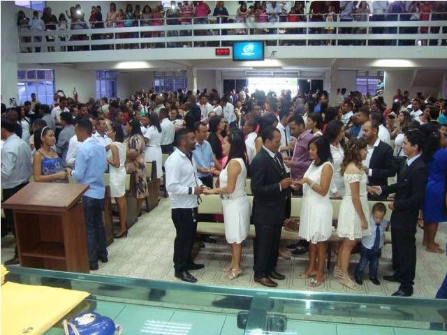 Fotos do Casamento Coletivo no templo-sede