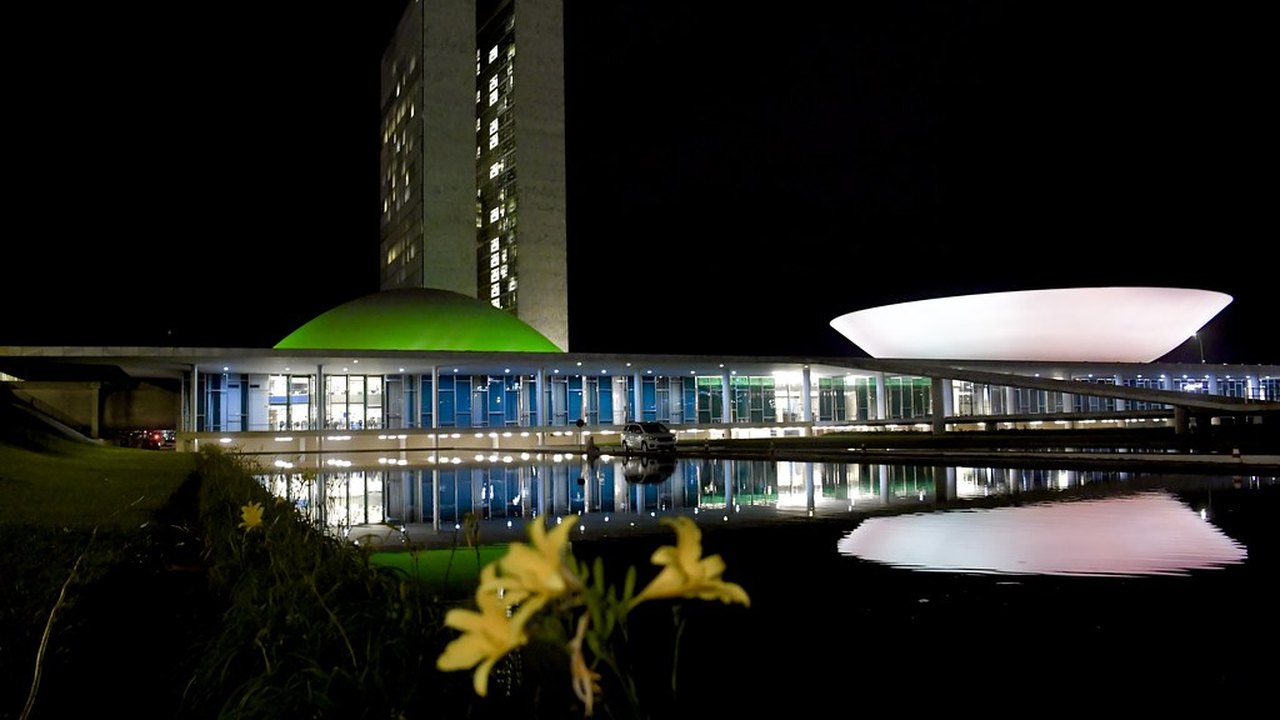 Frente Parlamentar de Apoio ao Microcrédito é instalada no Congresso