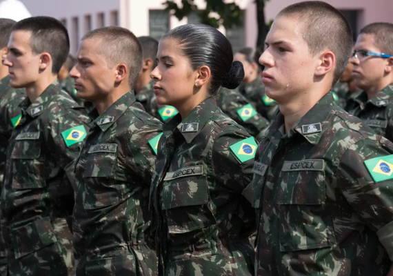 Mulheres poderão se alistar nas Forças Armadas a partir de janeiro