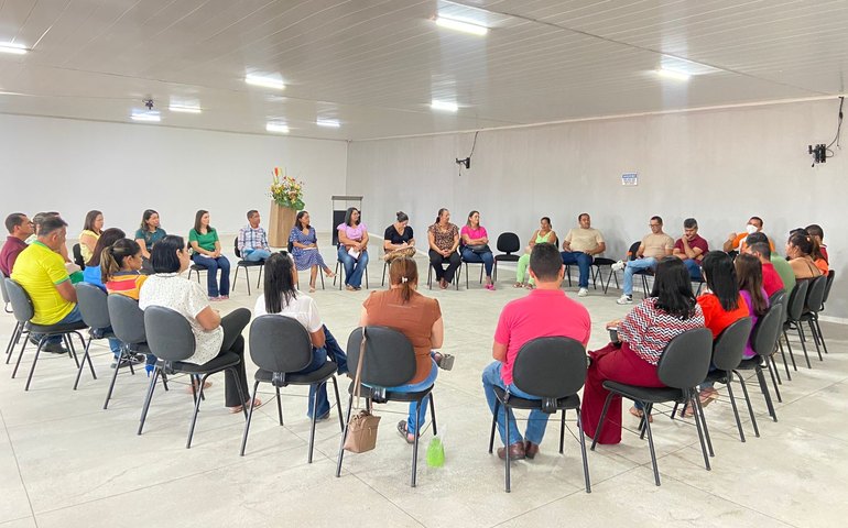 Comunidade estudantil de Lagoa da Canoa discute estratégias para reforçar segurança nas escolas