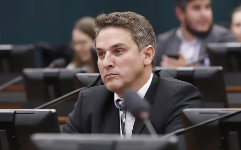 Zucco lidera intenção de voto para governador do RS e Leite, para senador, diz Paraná Pesquisas