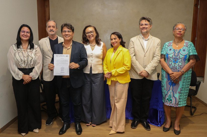 Posse dos novos conselheiros estaduais de Educação marca início do quadriênio 2025-2029 do órgão