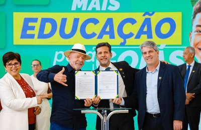 “Não tem saída para esse país se a gente não investir em educação”, diz Lula na inauguração do Campus Catalão do Instituto Federal Goiano