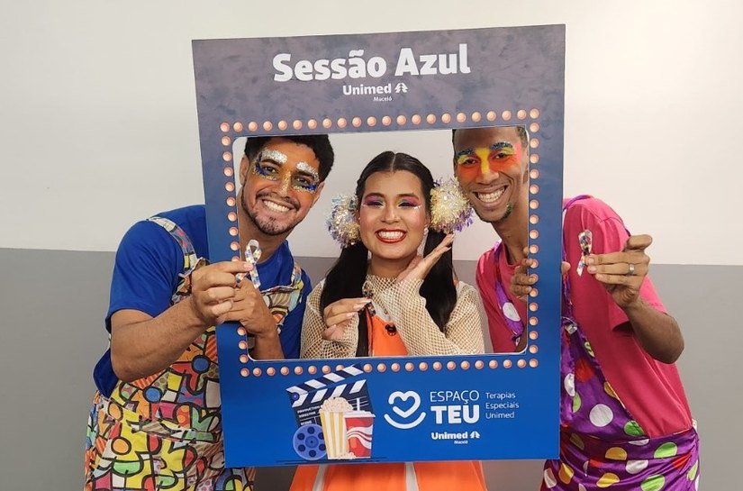 Unimed Maceió promove sessão de cinema para crianças autistas