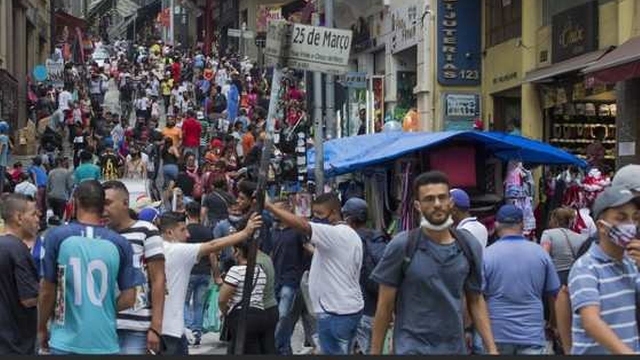 Abertura de lojas surpreende e tem saldo positivo
