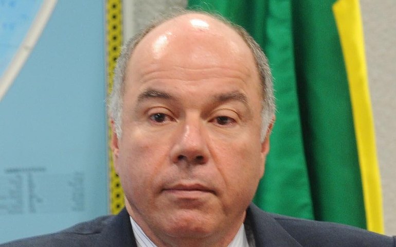 ‘País esteve ausente do mundo’, diz futuro chanceler