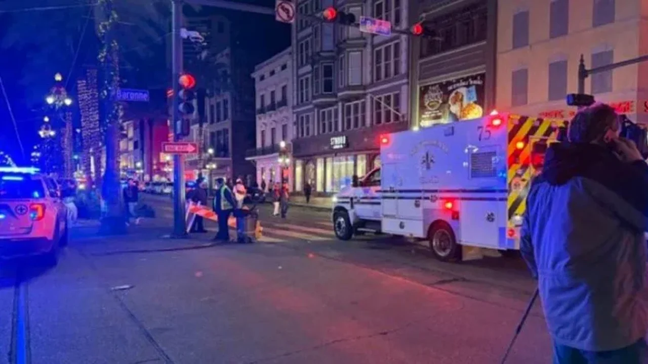 FBI investiga como 'ato de terrorismo' atropelamento de foliões em Nova Orleans