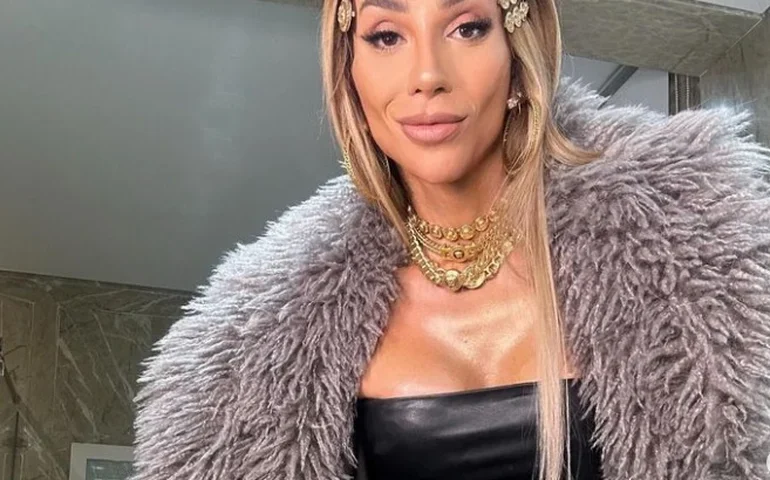 Maya Massafera exibe ossos retirados do maxilar após cirurgia facial