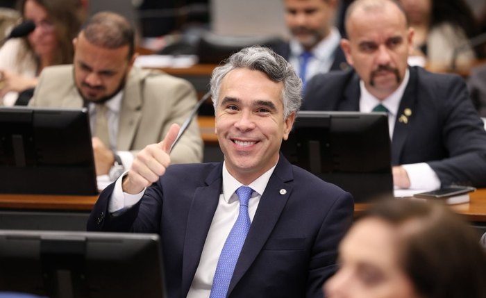 Rafael Brito conquista pelo terceiro ano o Prêmio Congresso em Foco Rafael Brito conquista pelo terceiro ano o Prêmio Congresso em Foco
