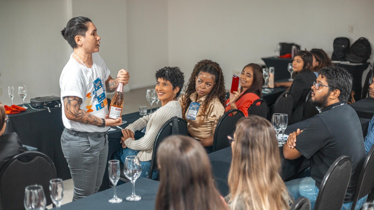 Município de Piranhas recebe carreta-escola do programa Escola do Turismo